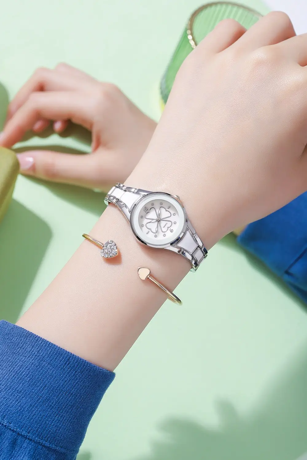 Women's Rhinestone Watch Gold White Steel Strap — feature 6