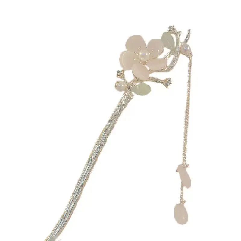 White Deer Magnolia Hairpin with Chain - Image 8