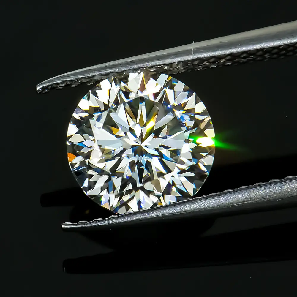 Wuzhou Gemstone 1 Carat Round Moissanite Ring - Image 2