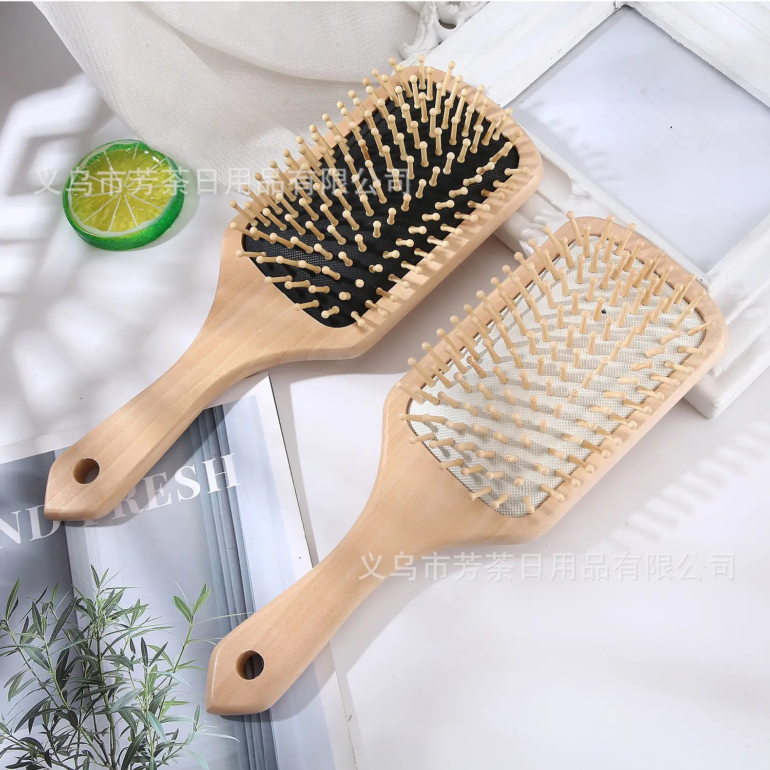 Wooden Hair Brush for Scalp Massage and Detangling — feature 3