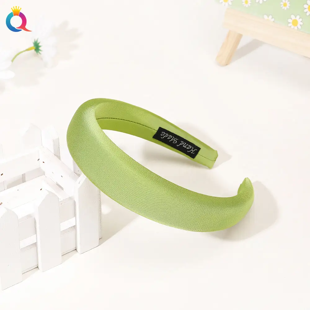 Wide-Brimmed Headband with Face Wash & Hair Accessories
