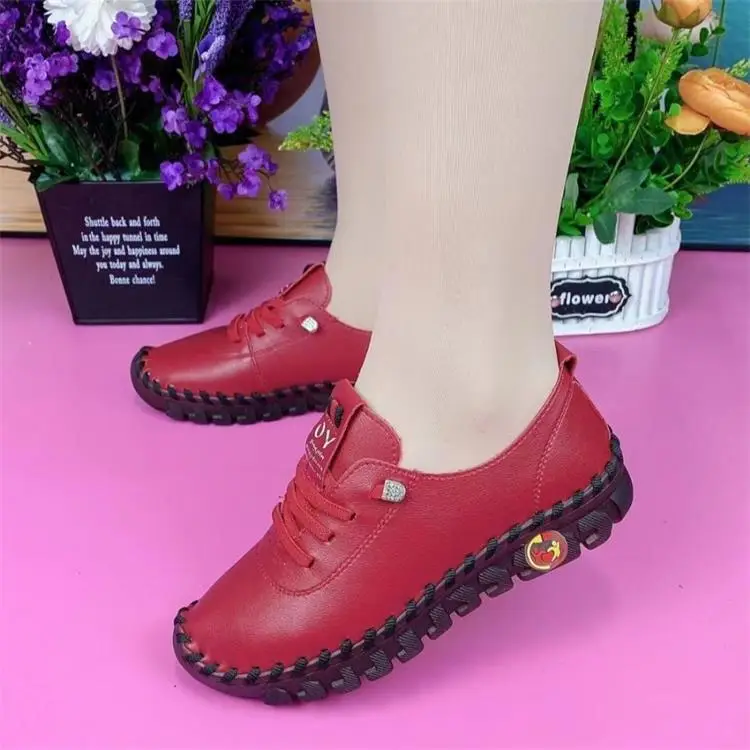 Soft Leather Single-layer Shoes Summer Comfortable Flat Lace-up Shoes for Moms Wide and Chubby Feet Beef Sole Soft Bottom Middle-aged Women's plus size Shoes — feature 8