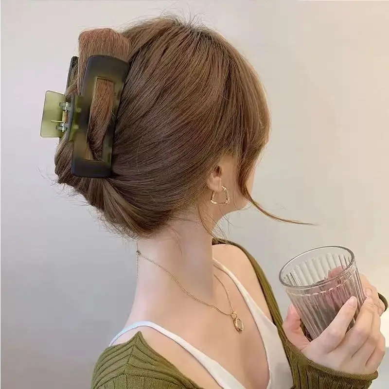 Frosted Green Hairpin Clip for Women — feature 2
