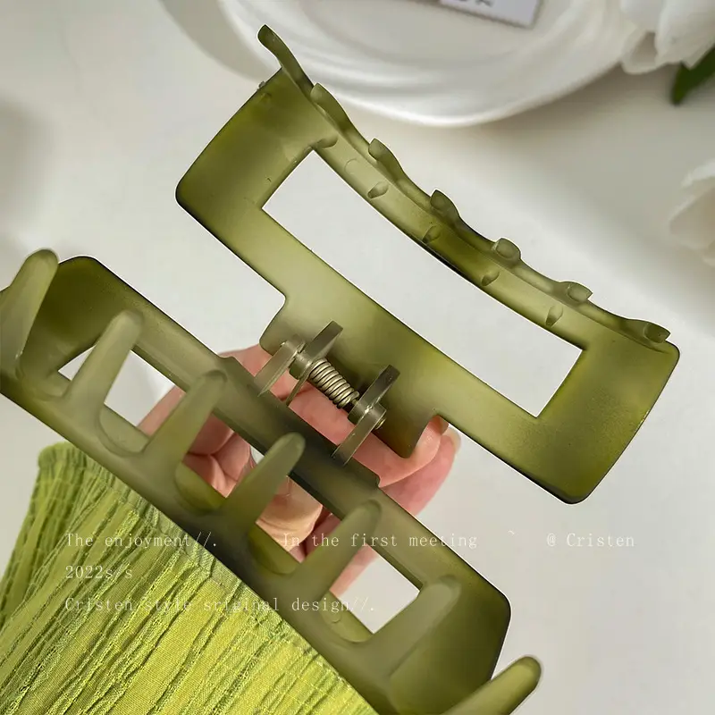 Frosted Green Hairpin Clip for Women — feature 9
