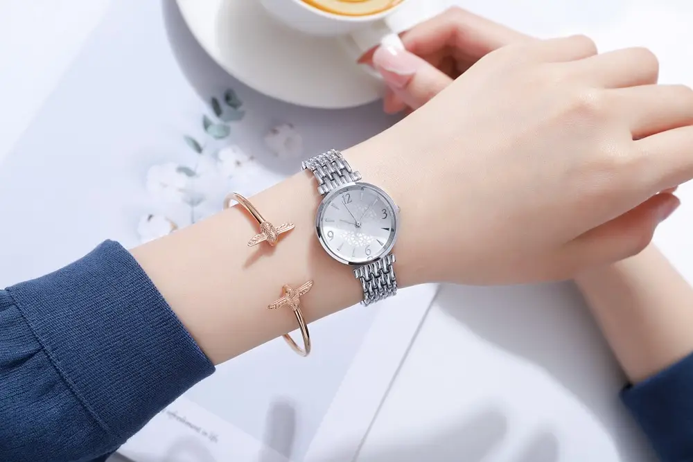 Rose Gold Digital Watch for Women with Chain Strap — feature 5