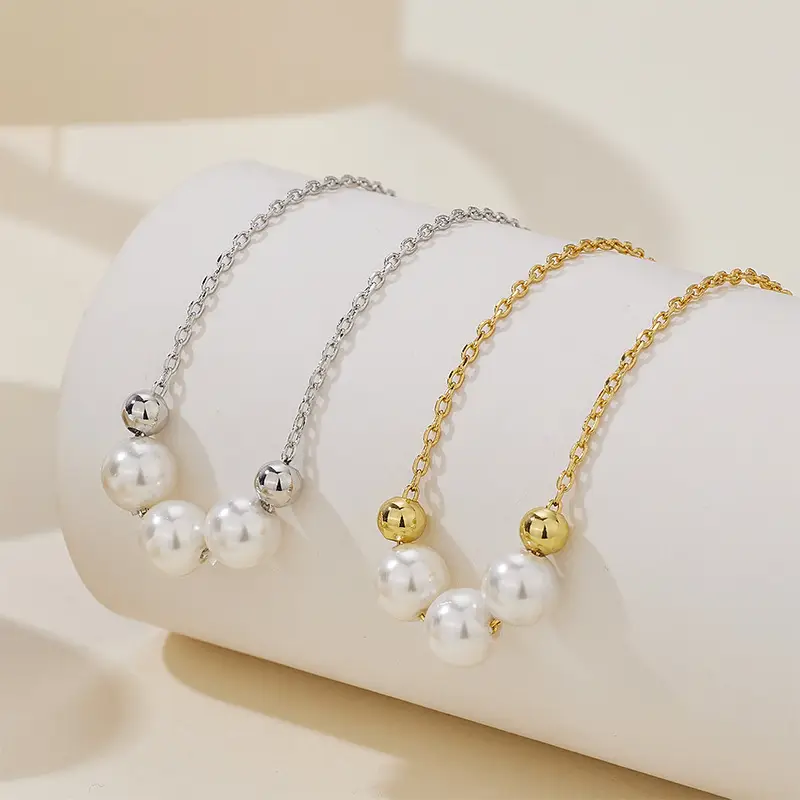 Trendy Pearl Baroque Necklace for Women