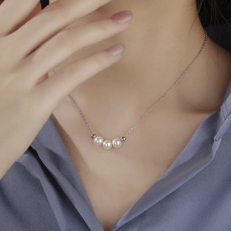 Trendy Pearl Baroque Necklace for Women
