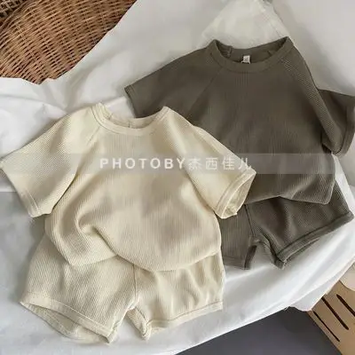 Kids Summer Suit Beige Collar Shirt Shorts Set — feature 2