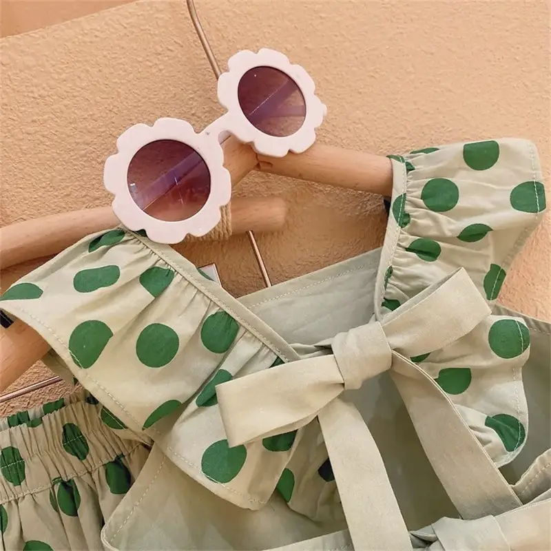 Girls Sleeveless Polka Dot Suit 2024 - Image 4