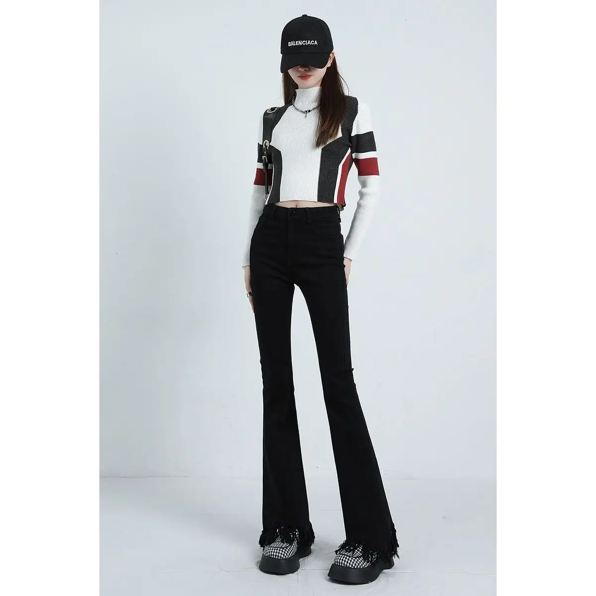 Black Micro La Jeans Women's Flared Pants for Petite - Image 3