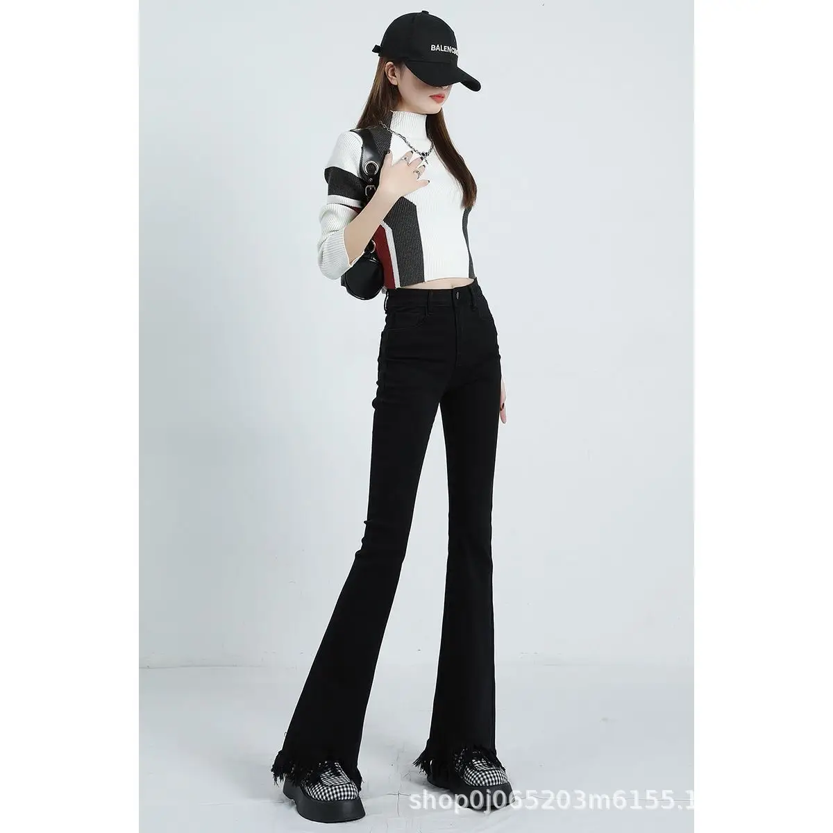 Black Micro La Jeans Women's Flared Pants for Petite — feature 3