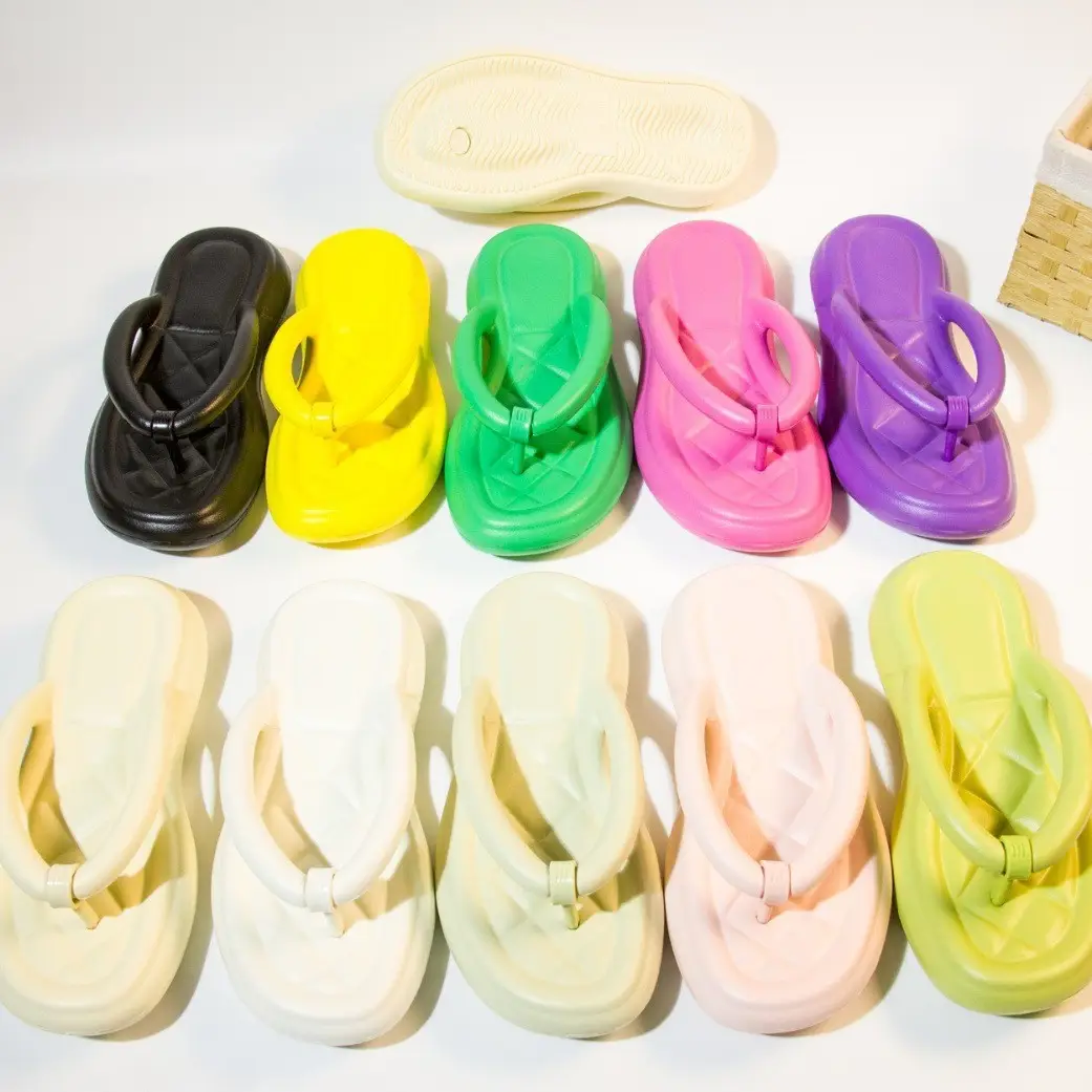 Women's Green Thick Bottom Flip Flops Waterproof Indoor