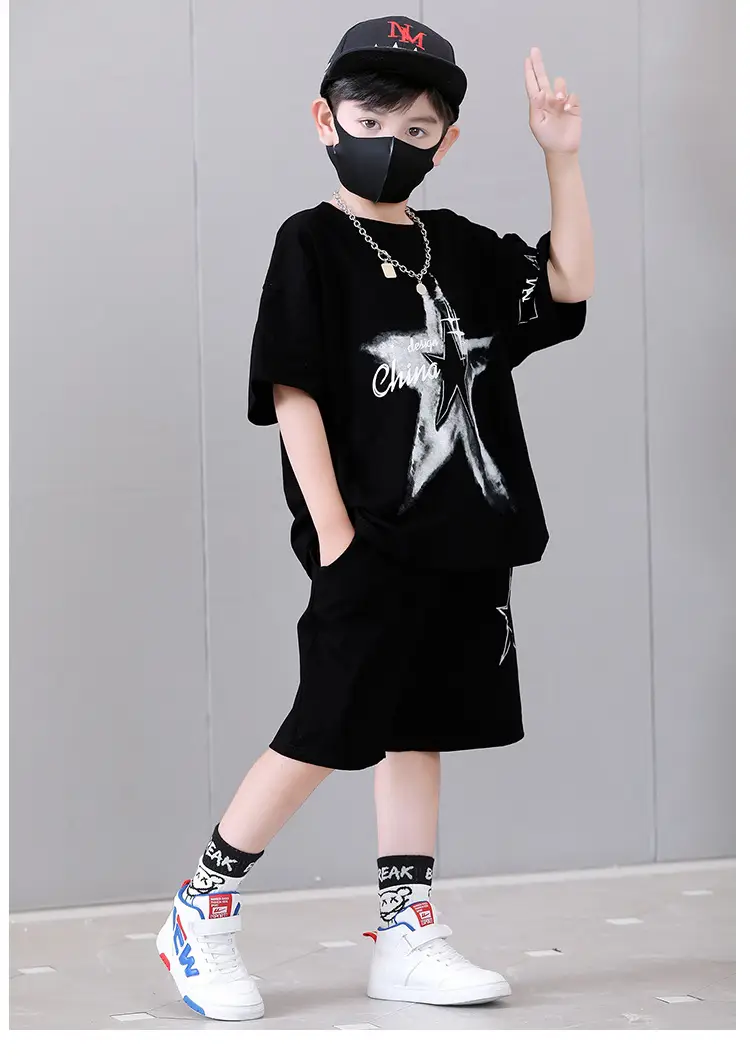 Boys 2-Piece Star Print Summer Suit White Black — feature 15