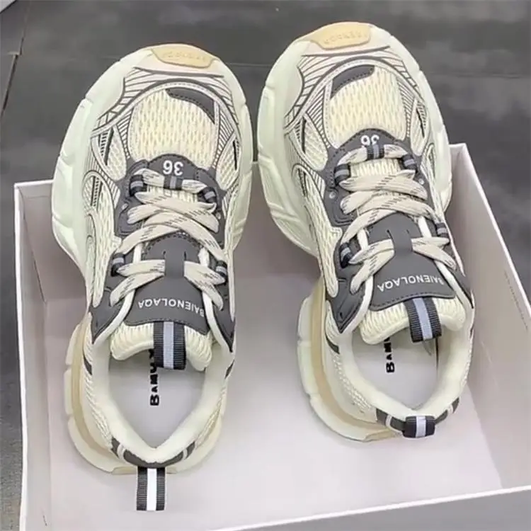Women's White Thick Sole Casual Shoes 2023 — feature 6