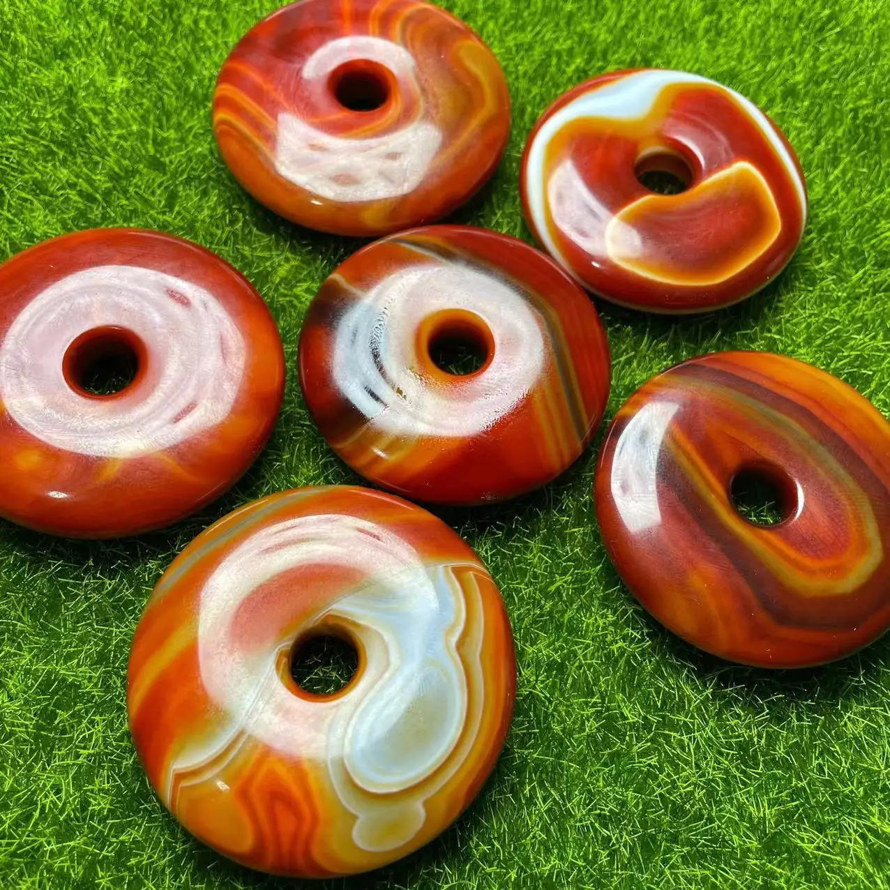 Warring States Red Agate Buckle 50mm High Gloss - Image 3