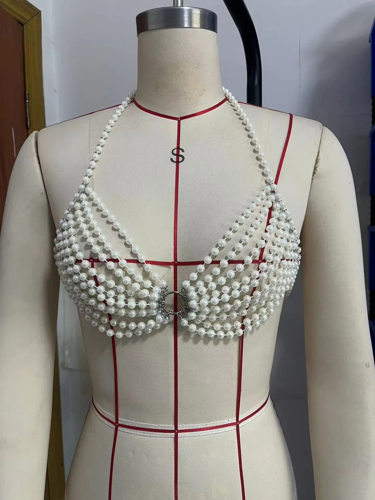 Black Pearl Chain V-Neck Vest for Women — feature 5