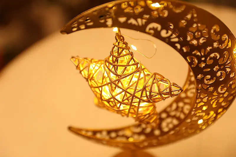 Cross Border LED Moon Star Lamp for Bedroom Decor — feature 17