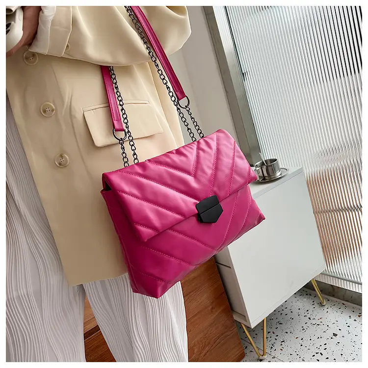 Black Quilted Crossbody Bag for Women 2023 — feature 11