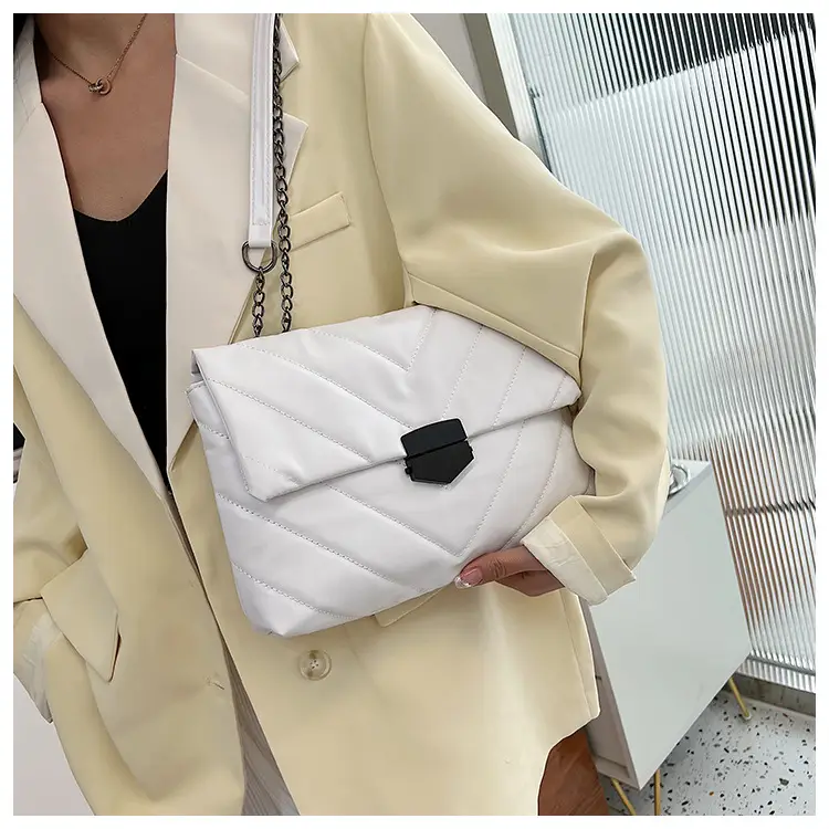 Black Quilted Crossbody Bag for Women 2023 — feature 19