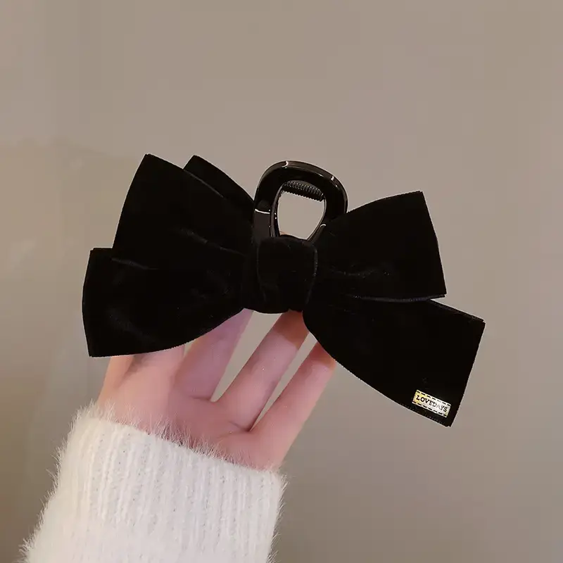 Red Velvet Bow Hairpin for Women Spring Summer 2023 — feature 9
