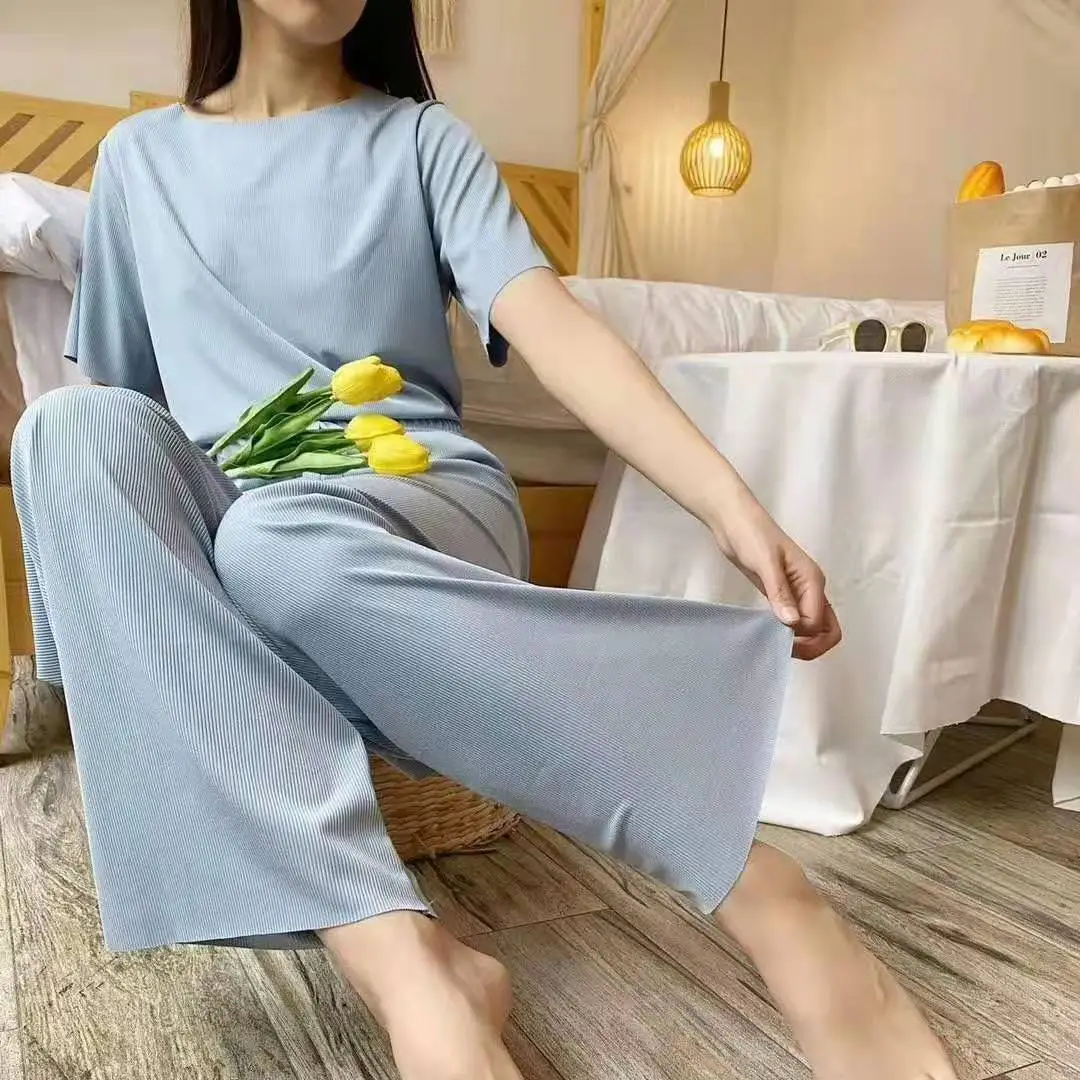 Ice Queen Three-Piece Set for Women 2026 Spring and Summer New Loose-Fitting Casual Ice Silk Soft Suit Home Wear