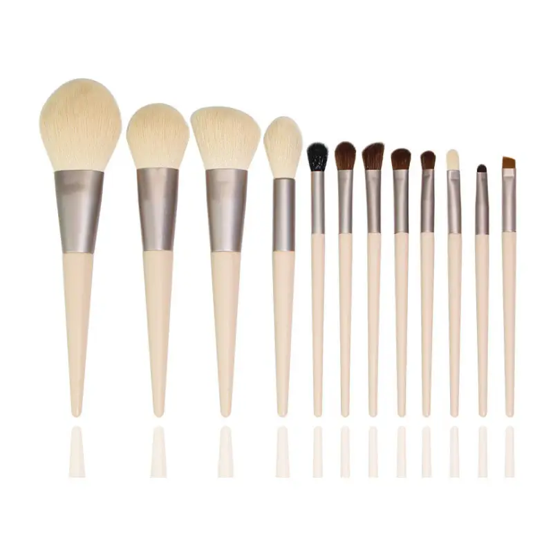 12-Piece Makeup Brush Set Soft Animal Hair for Blush & Concealer