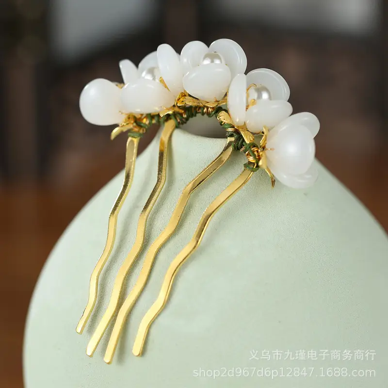 Chinese-Style Lotus Hair Combs with Pearl Flowers - Image 2