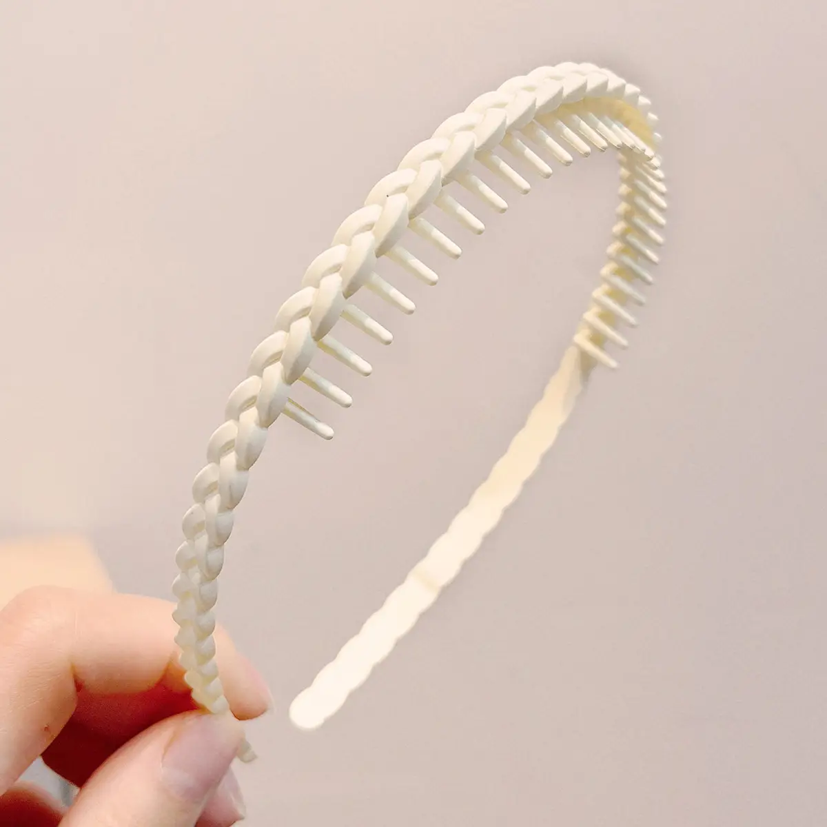 Color Frosted Toothed Hairbands for Women - Image 2