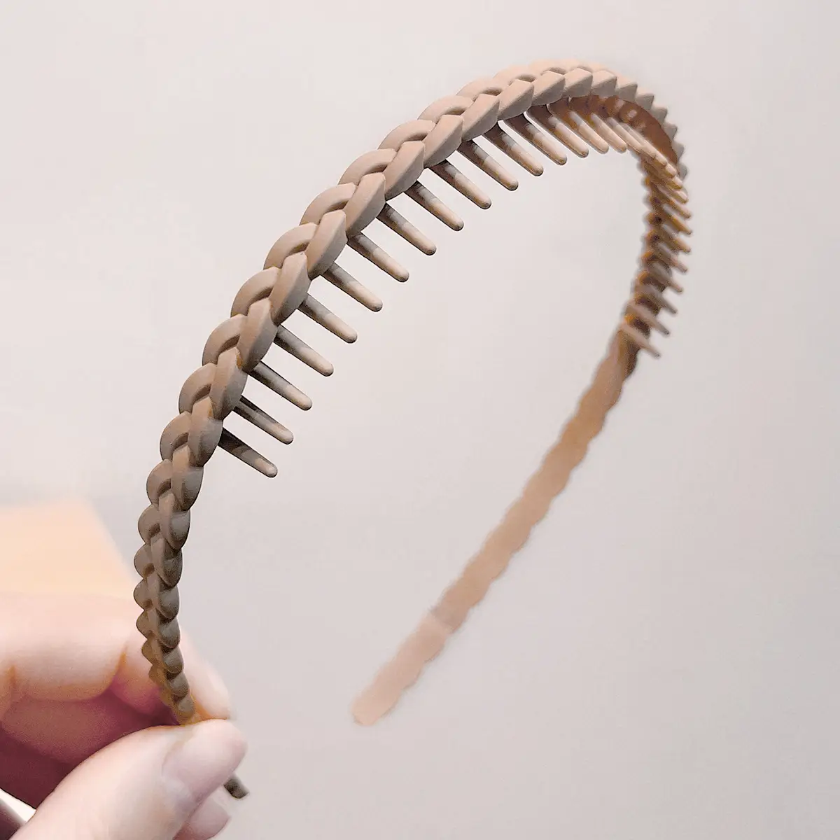 Color Frosted Toothed Hairbands for Women - Image 7