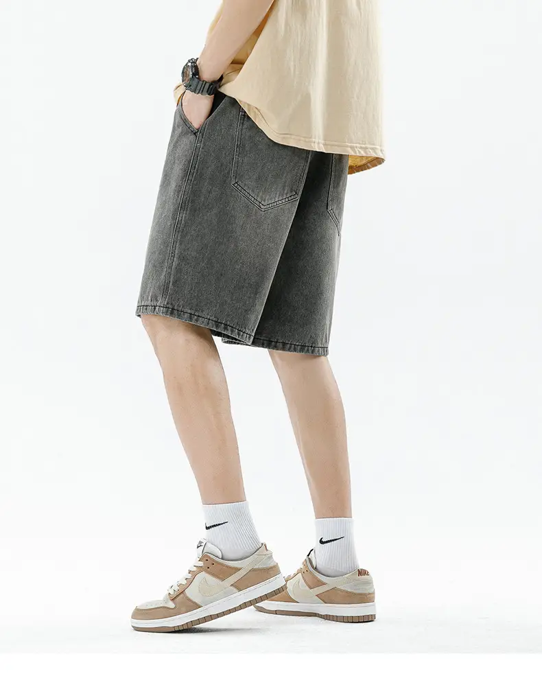Men's Summer Denim Shorts Black Gradient Stitching Loose Fit — feature 16