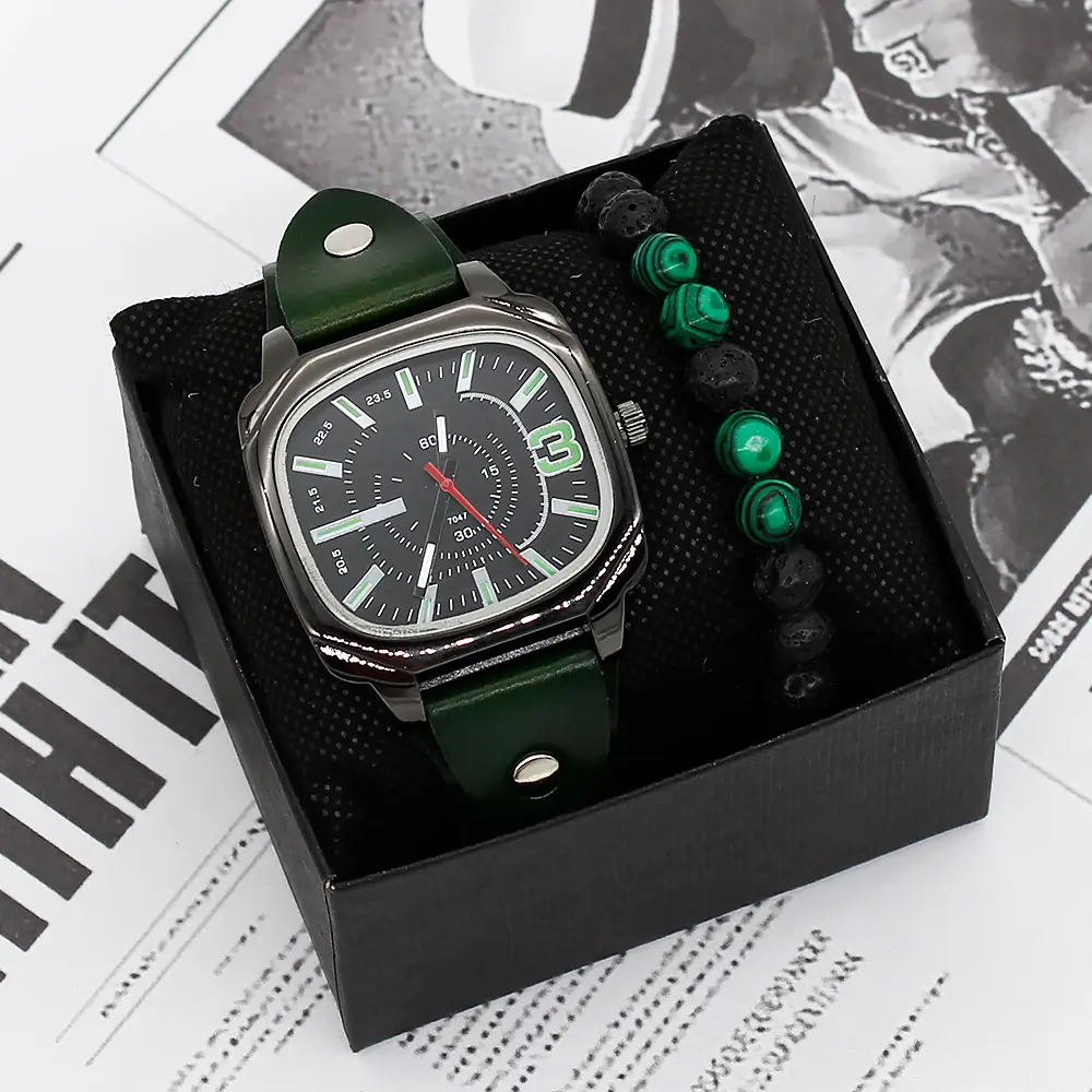 Men's Green Quartz Watch Set with Bracelet - Image 4