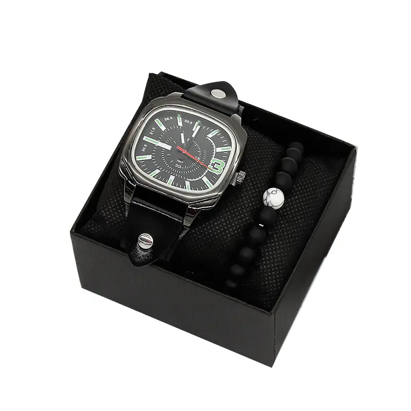 Men's Green Quartz Watch Set with Bracelet - Image 5