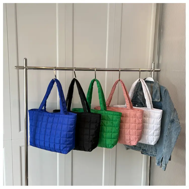 Black Quilted Shoulder Tote Bag for Women 2023 — feature 4