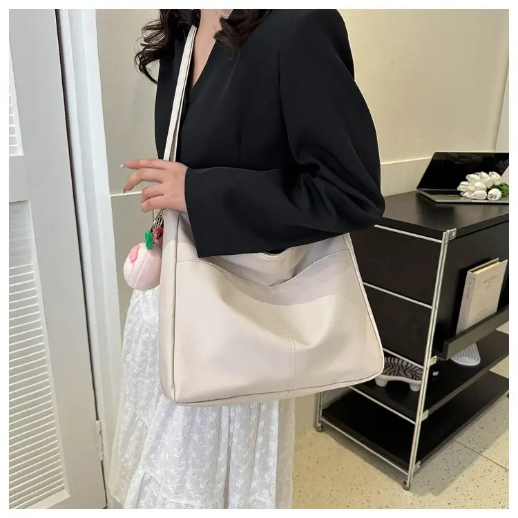 White Pom Pom Shoulder Bag with Long Sleeve Jacket — feature 13