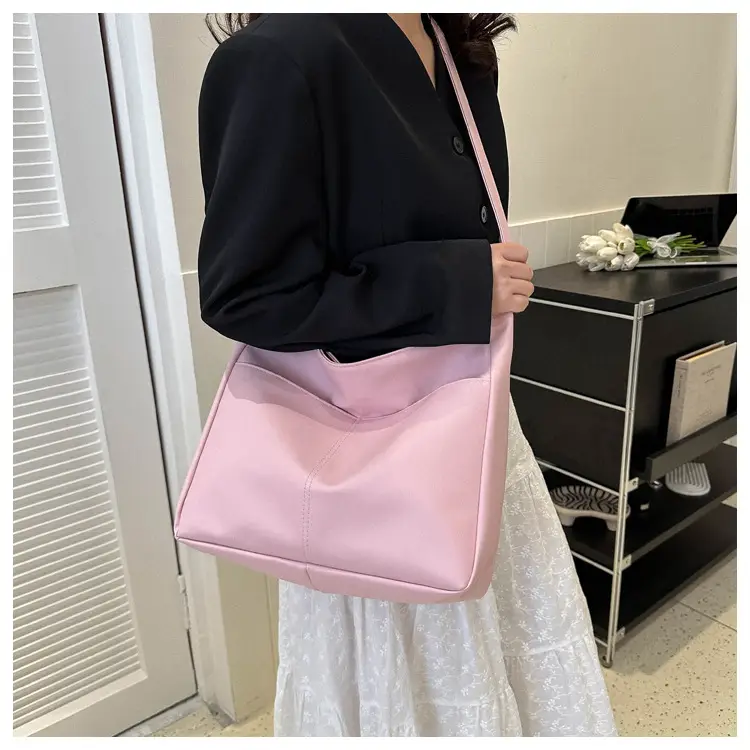 White Pom Pom Shoulder Bag with Long Sleeve Jacket — feature 15