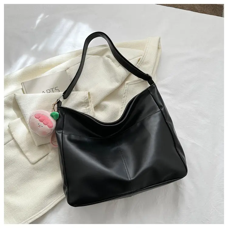 White Pom Pom Shoulder Bag with Long Sleeve Jacket — feature 18