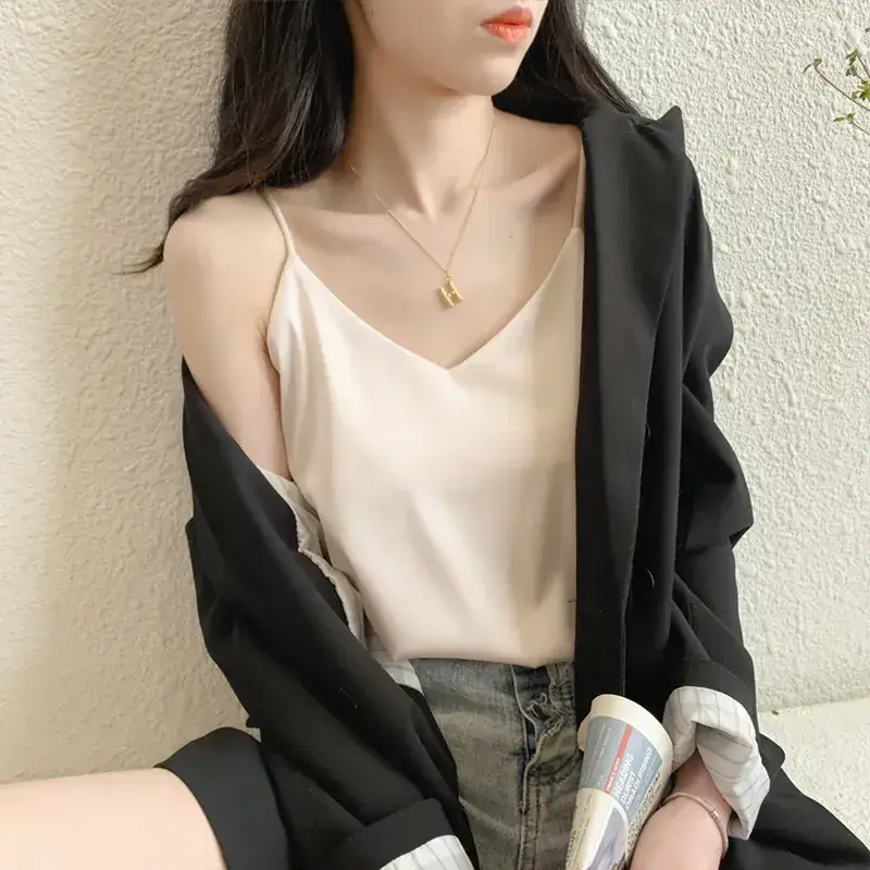 Women's Black Silk V-Neck Camisole with Loose Bottom - Image 4