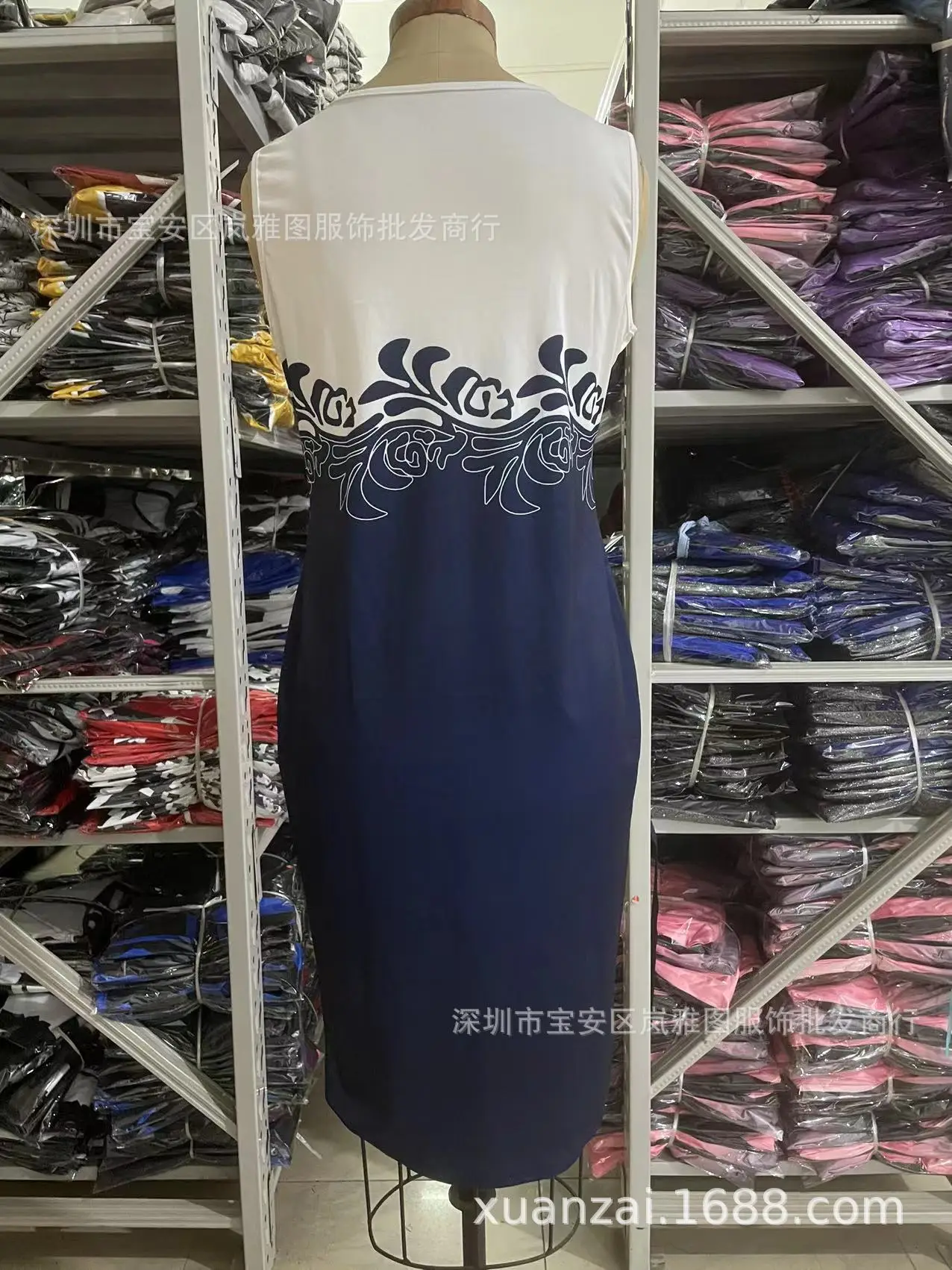 Two-Piece Women's Dress Navy Blue Digital Printed Large — feature 27