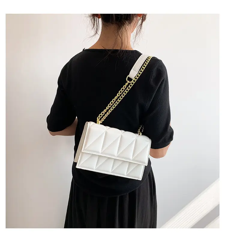 Orange Chain Shoulder Bag for Women 2023 Spring Summer — feature 21