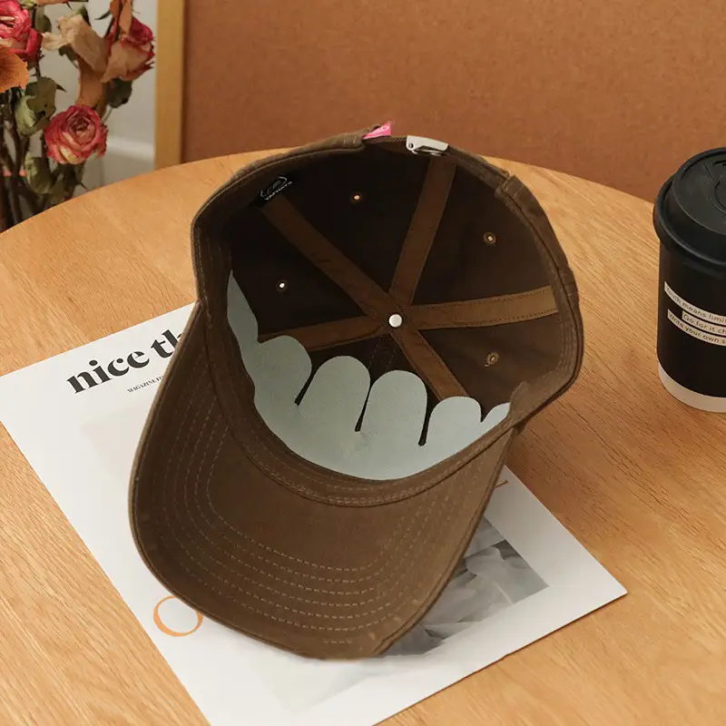 Japanese Style Embroidered Peaked Cap for Men Women — feature 10