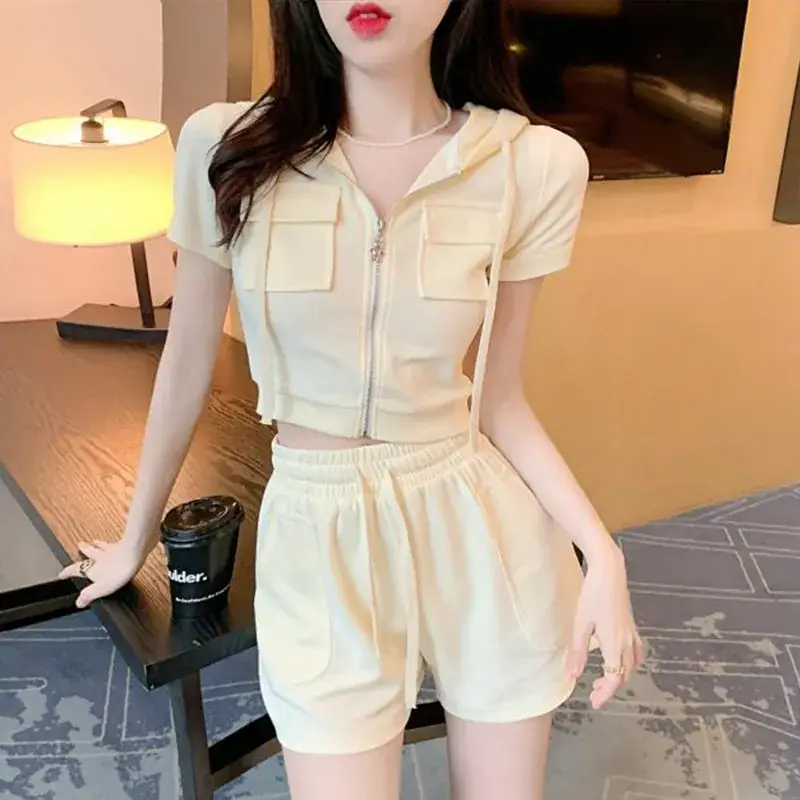 Women 2-Piece Zipper Hooded Shorts Suit Cream Summer - Image 3