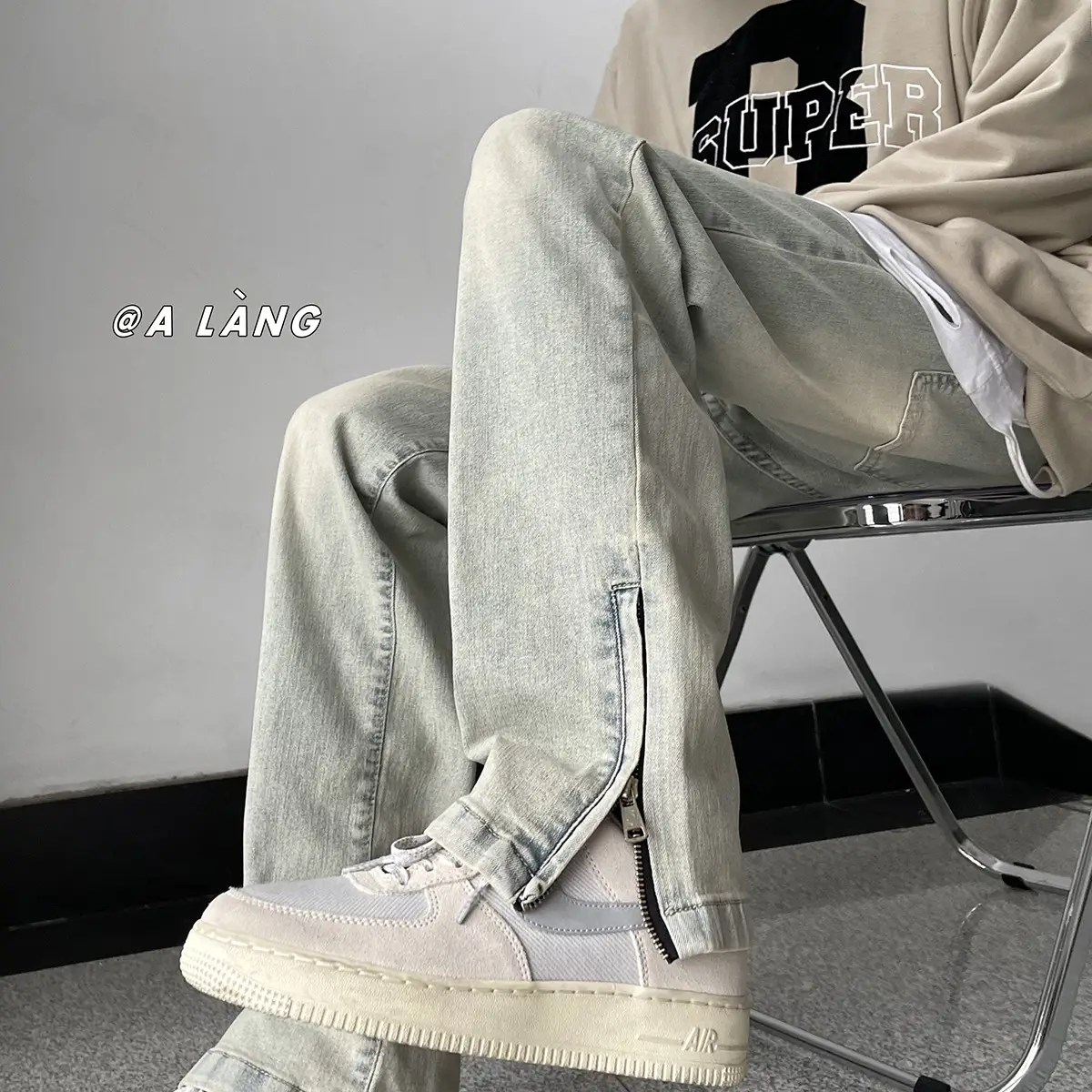 Men Retro Washed Side Zipper Bootcut Pants - Image 3
