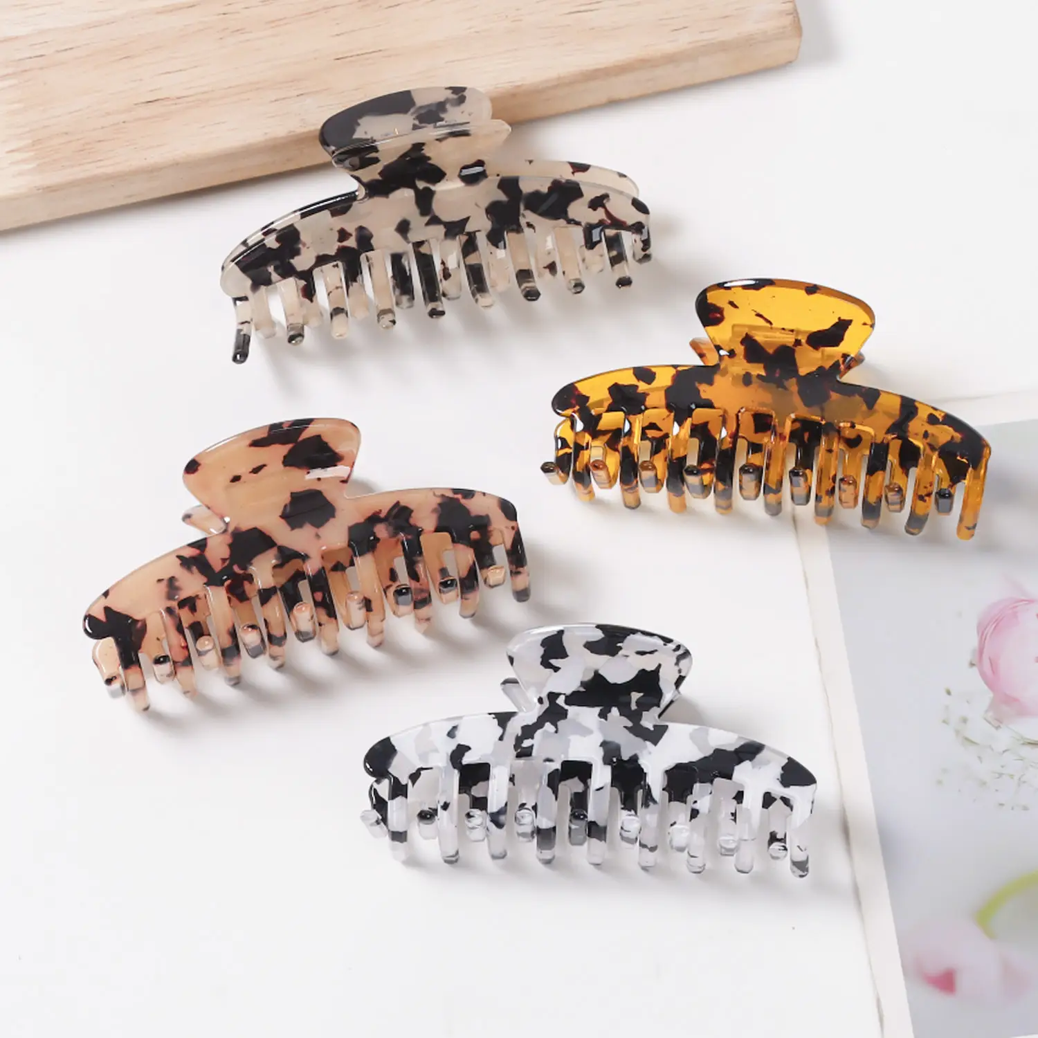 Gorace Shark Clip Women's Hair Coil Hair Clip