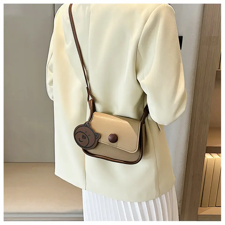 Retro Bear Design Shoulder Crossbody Bag White Brown — feature 14