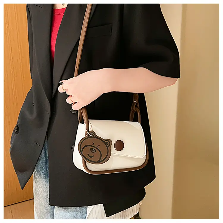 Retro Bear Design Shoulder Crossbody Bag White Brown — feature 17
