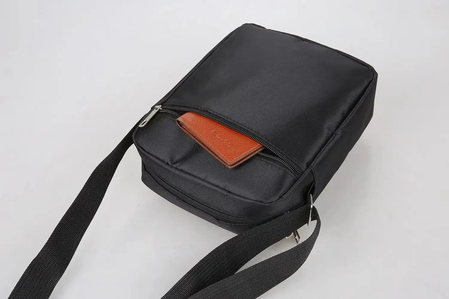 Men's Black Oxford Shoulder Messenger Bag — feature 15