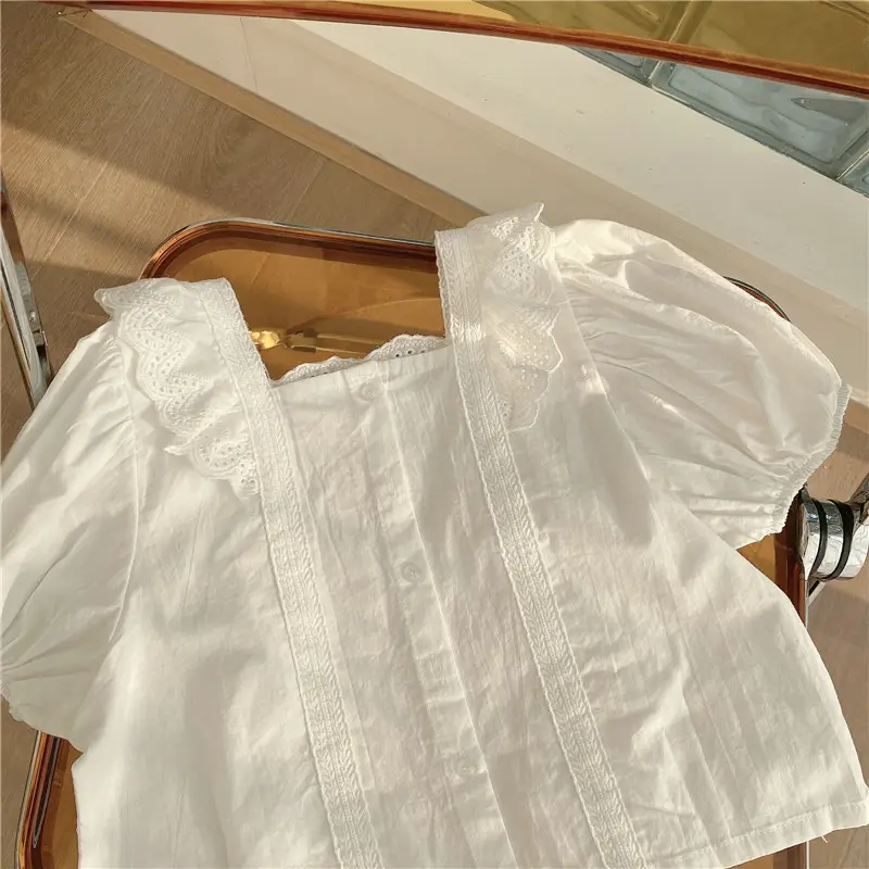 White Lace Short Sleeve Top & Jeans Set — feature 5