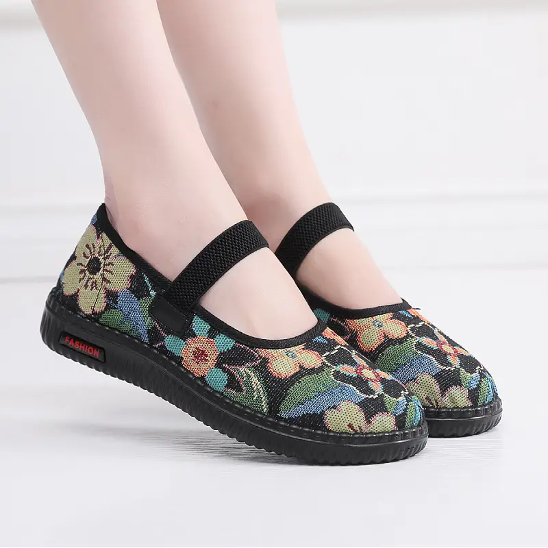 Spring New Old Beijing Cloth Shoes Women's Single Shoes Non-slip Soft Sole Breathable Comfortable Middle-aged and Elderly Mother Shoes Milk Shoes - Image 4