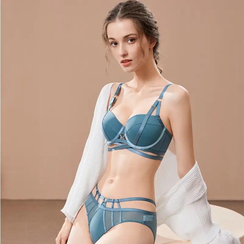 White Cross-Border Bra Set with Side Retraction & Push Up - Image 7
