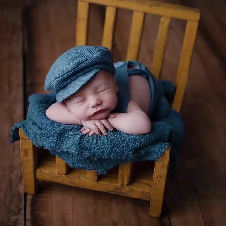 White Cotton Baby Hat & Pants Set for Newborns — feature 12